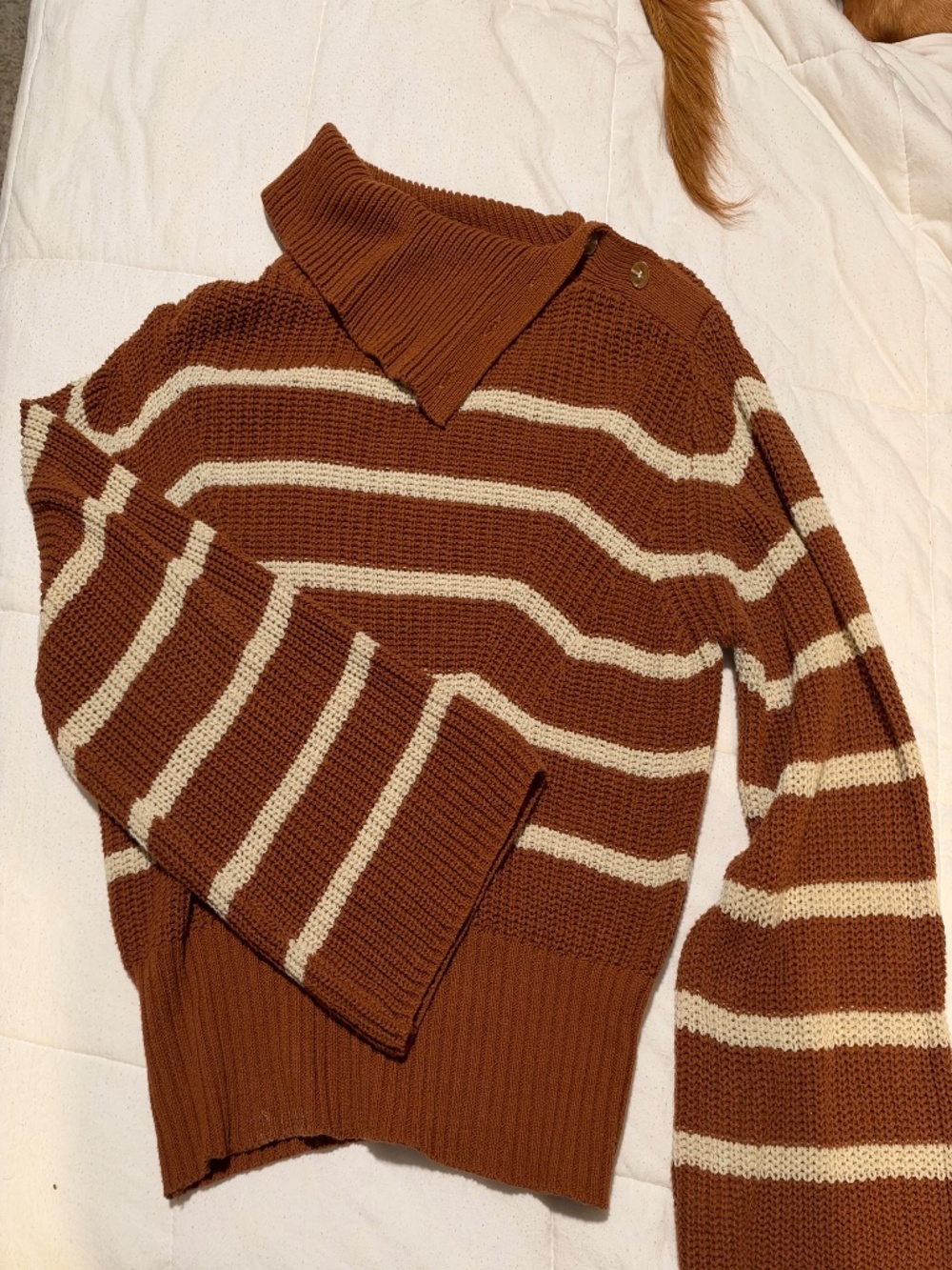 Cashmere Bell-Sleeve Sweater